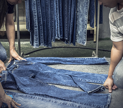 Dark Wash Denim: A Guide to Stone Washing - Hand Made Stone